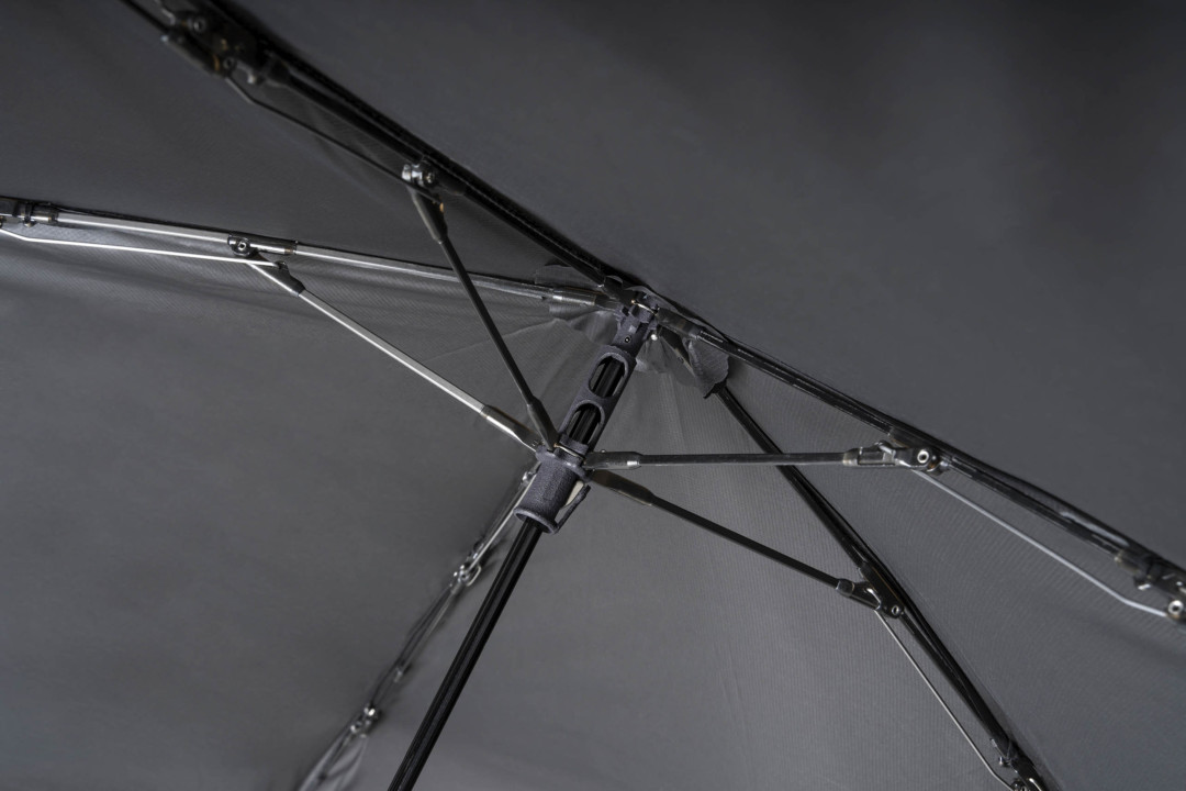マジで軽い傘マジカルテックの超軽量の骨構造